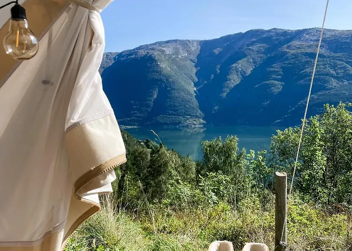 Glamping Kalhagen * Vangsbygd